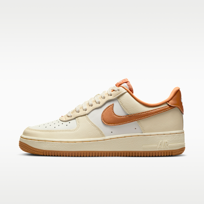 Nike Air Force 1 '07 Women's Shoes. Nike.com